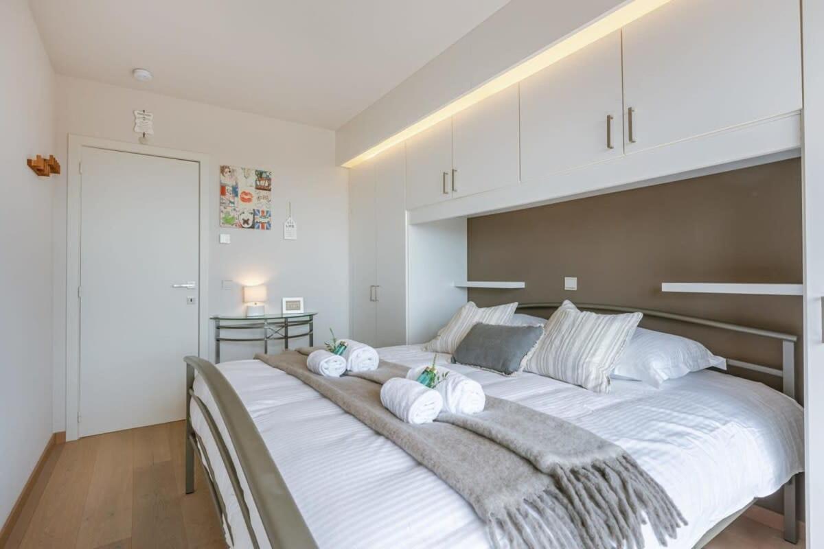 Huswell - Apartment With Stunning Sea View In Middelkerke Extérieur photo