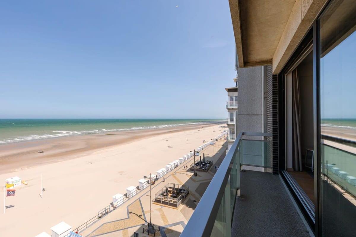 Huswell - Apartment With Stunning Sea View In Middelkerke Extérieur photo
