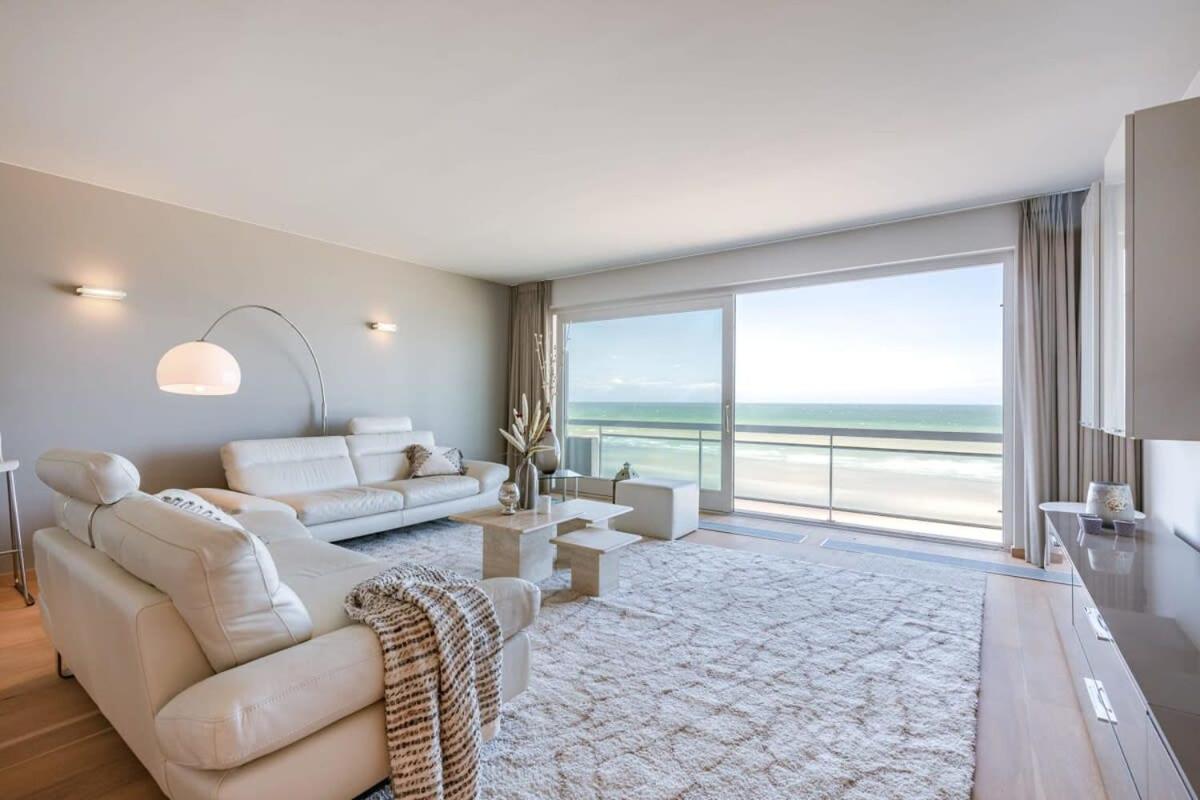 Huswell - Apartment With Stunning Sea View In Middelkerke Extérieur photo