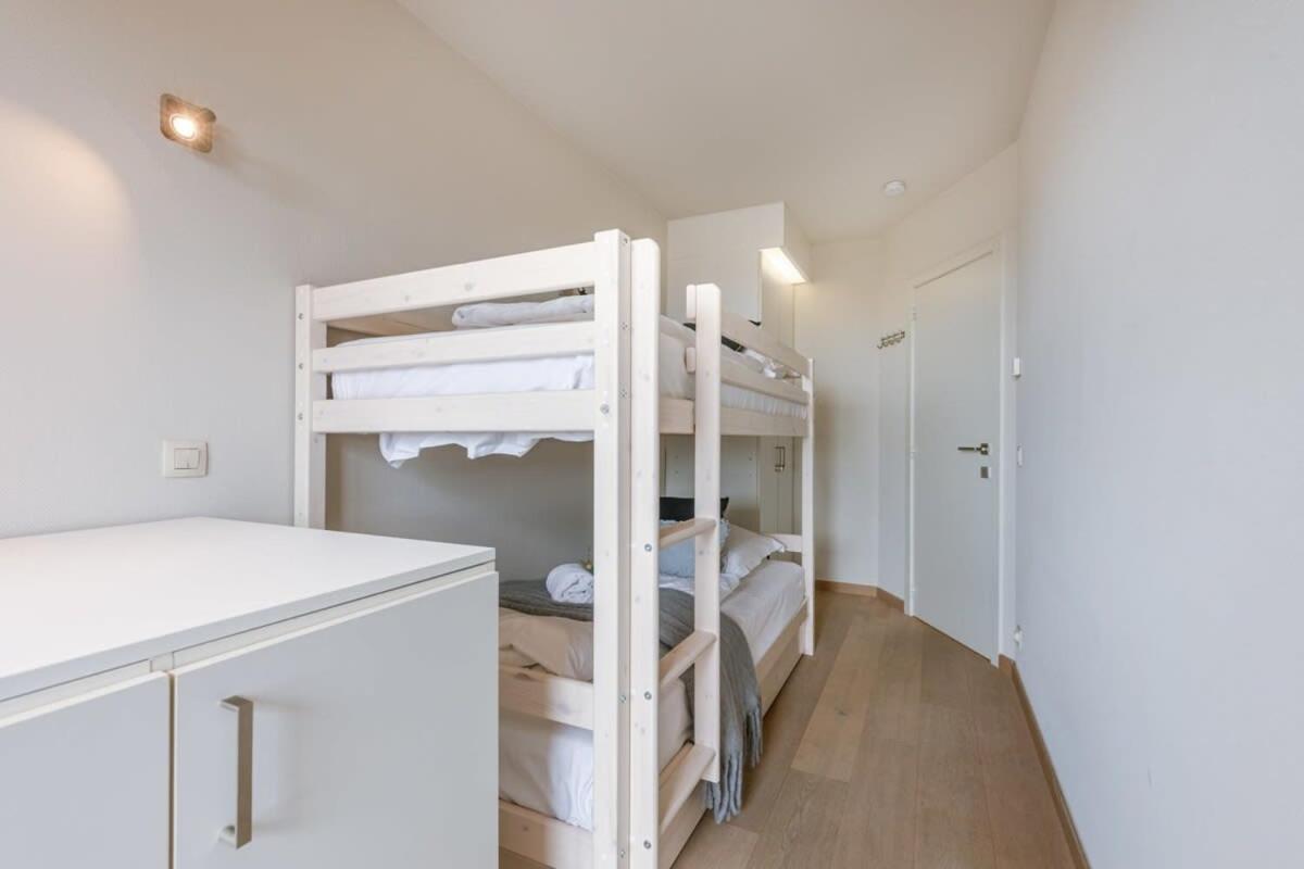 Huswell - Apartment With Stunning Sea View In Middelkerke Extérieur photo